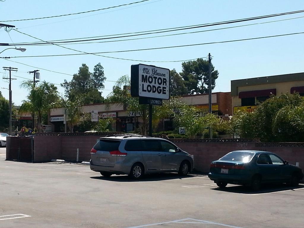 Mt. Gleason Motorlodge Los Angeles Exterior photo