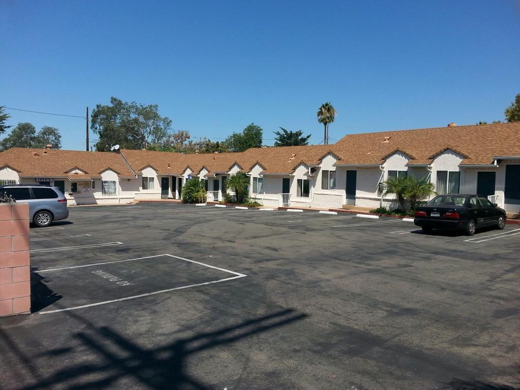 Mt. Gleason Motorlodge Los Angeles Exterior photo